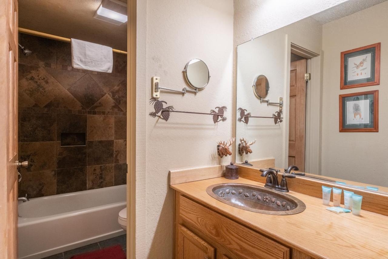 New Listing 2 Bedroom And Loft 2 Bath Summit E Bldg 12 Sleeps 8 Steps To Eagle Chair 15 Casa de férias Mammoth Lakes