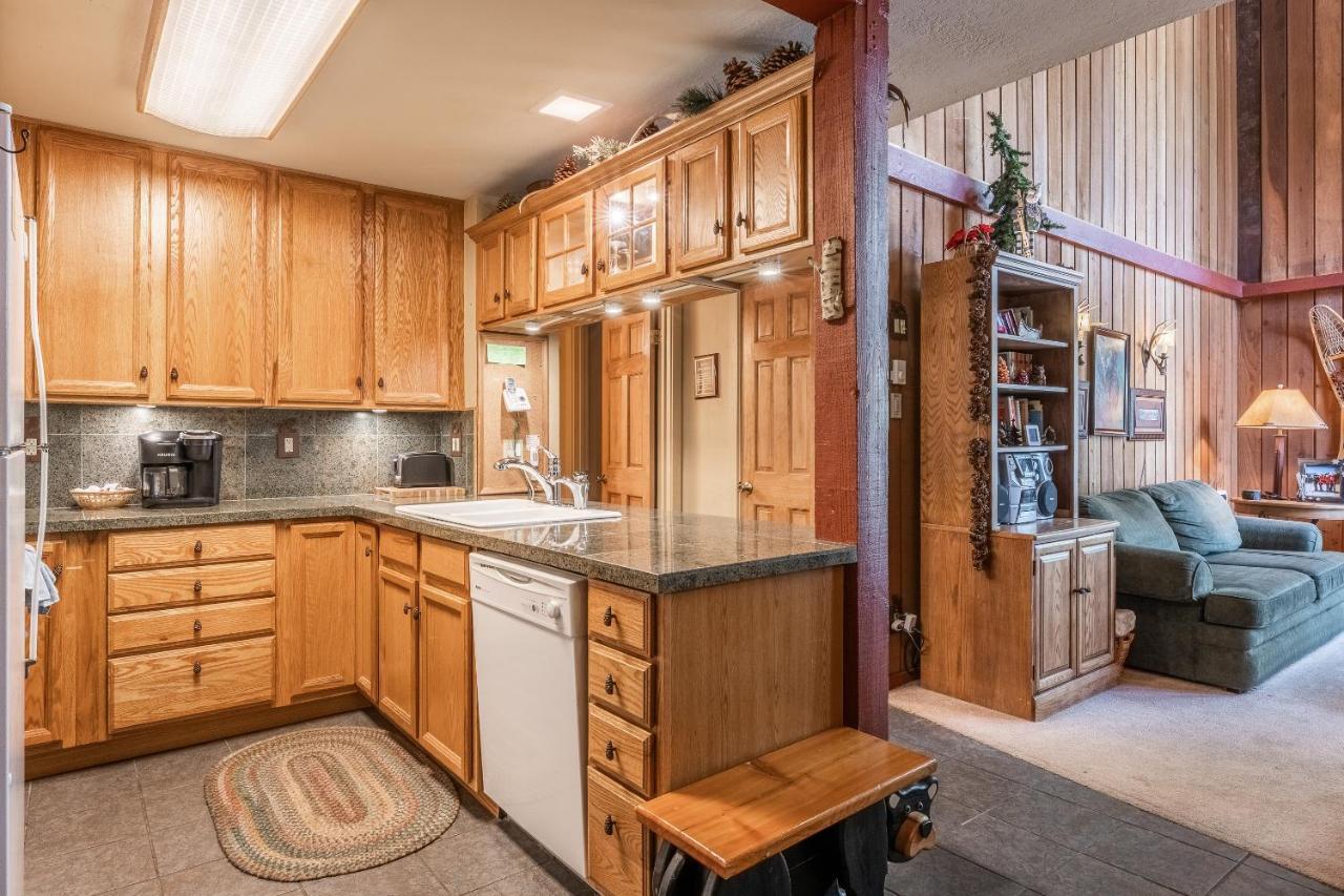 New Listing 2 Bedroom And Loft 2 Bath Summit E Bldg 12 Sleeps 8 Steps To Eagle Chair 15