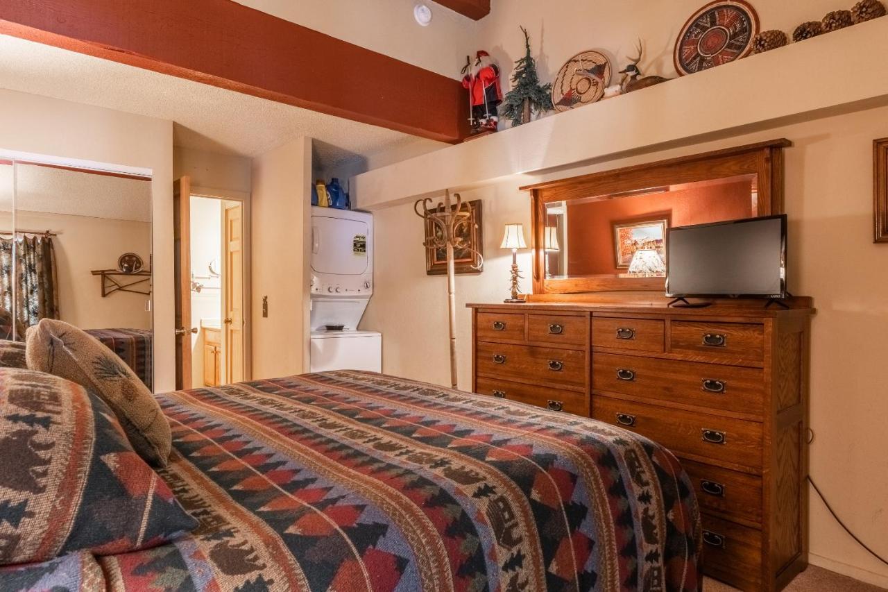 New Listing 2 Bedroom And Loft 2 Bath Summit E Bldg 12 Sleeps 8 Steps To Eagle Chair 15 Mammoth Lakes
