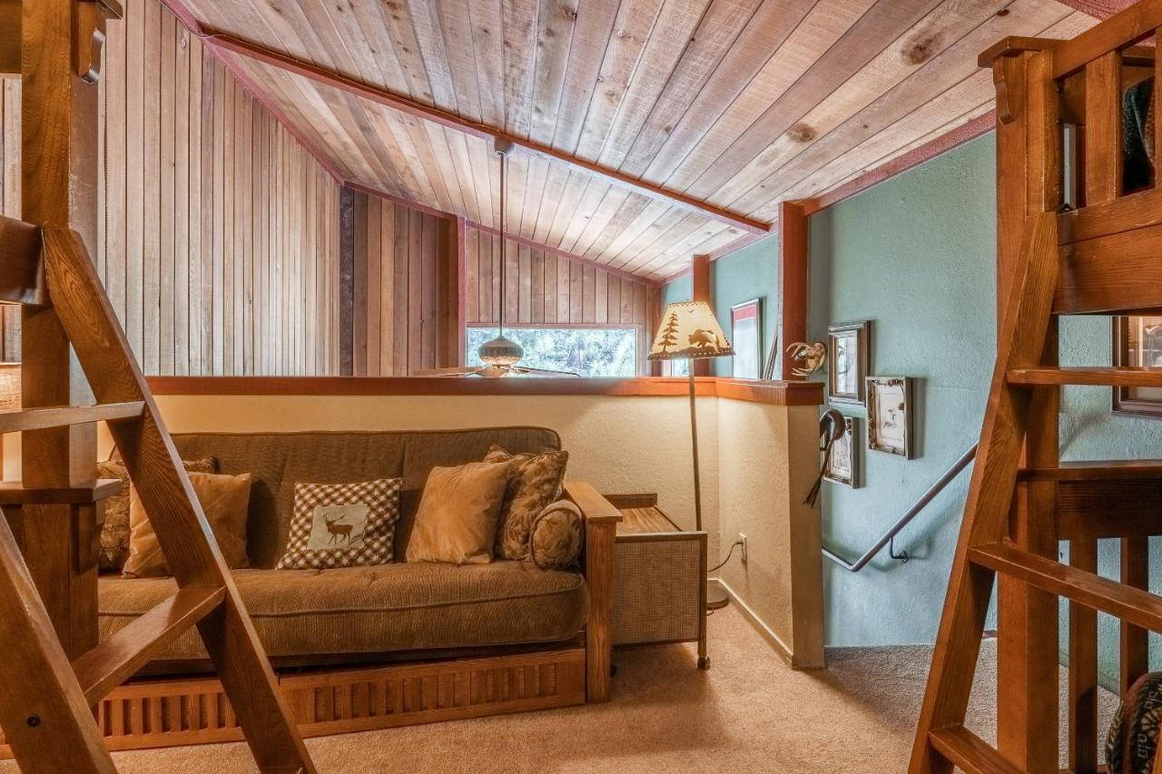 New Listing 2 Bedroom And Loft 2 Bath Summit E Bldg 12 Sleeps 8 Steps To Eagle Chair 15 Casa vacanze Mammoth Lakes